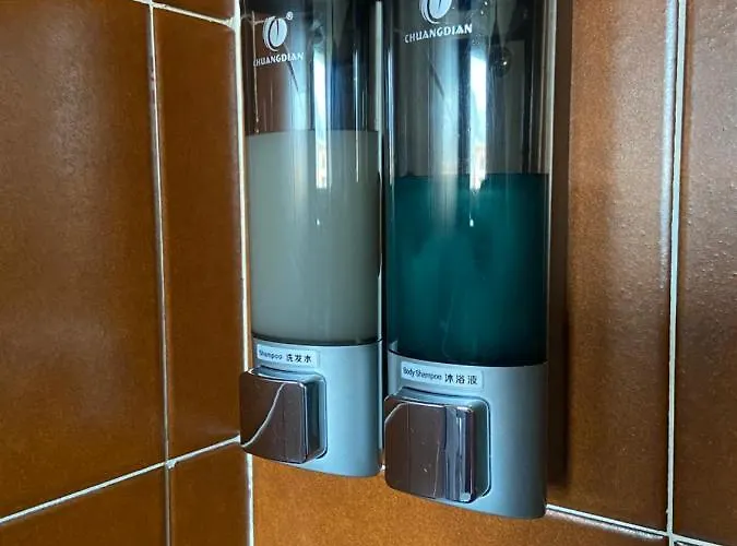 Relax & Comfort Redona 8 Oasis Near Centre