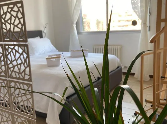 Daire Relax & Comfort Redona 8 Oasis Near Centre