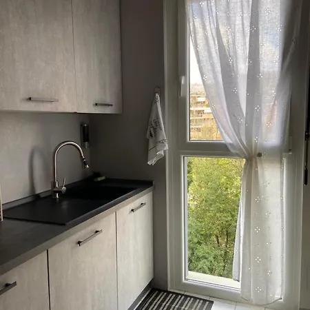 Relax & Comfort Redona 8 Oasis Near Centre *