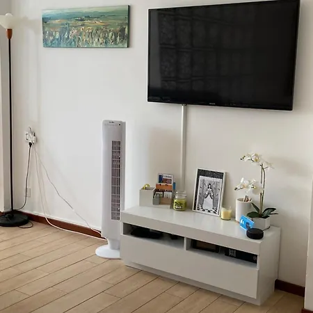 Relax & Comfort Redona 8 Oasis Near Centre *